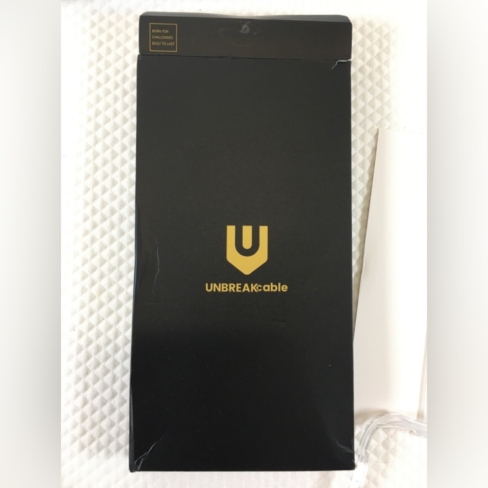 Unbreakcable Screen protector iPhone 14, Iphone 15, 6.1” (Open but never used)